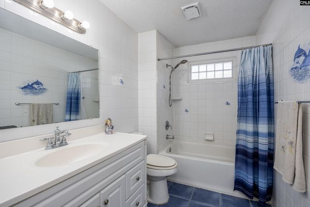 540 Lakeshore Drive, Chapin, SC 29036