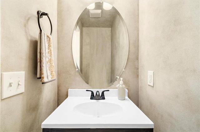 3375 Bridgeshaw Drive, Cumming, GA 30028