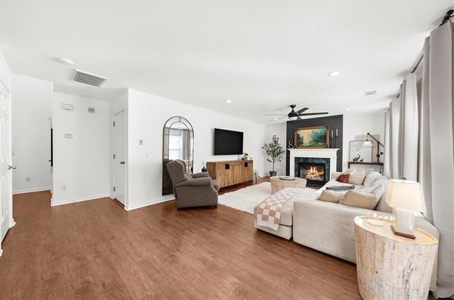 3375 Bridgeshaw Drive, Cumming, GA 30028