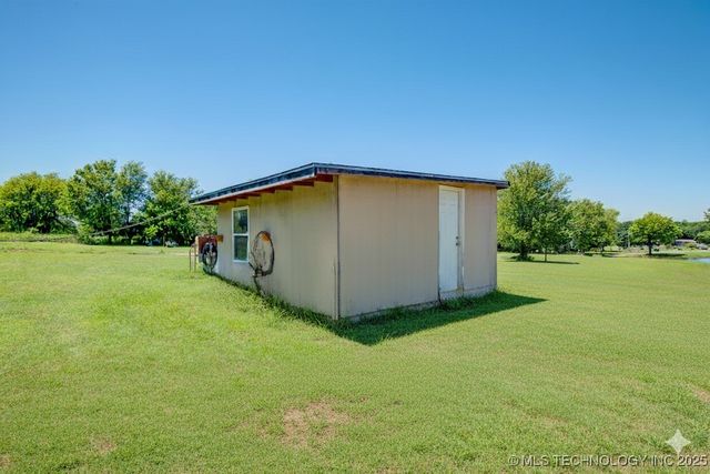 15522 E 370 Road, Claremore, OK 74017