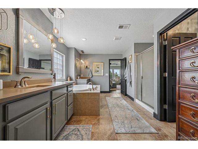 25338 E Costilla Pl, Aurora, CO 80016