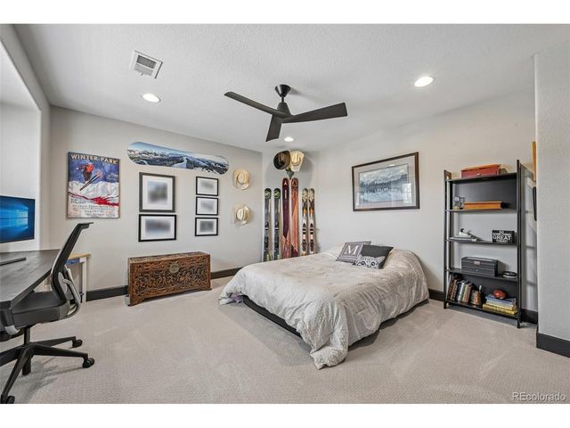 25338 E Costilla Pl, Aurora, CO 80016