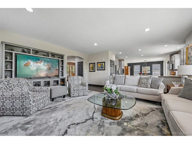 25338 E Costilla Pl, Aurora, CO 80016