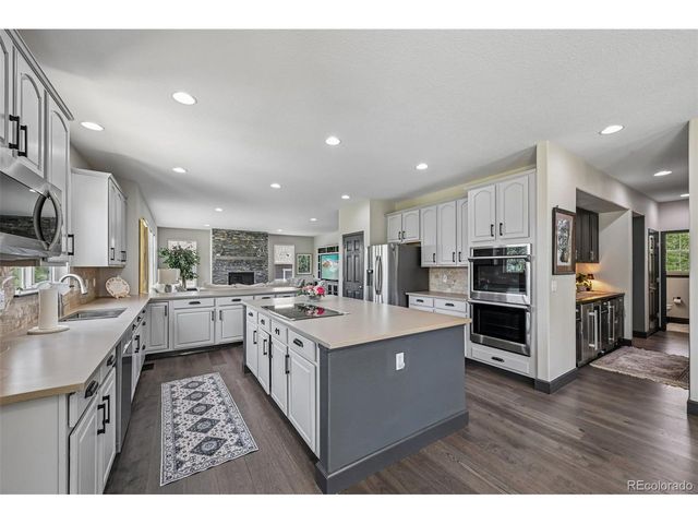 25338 E Costilla Pl, Aurora, CO 80016