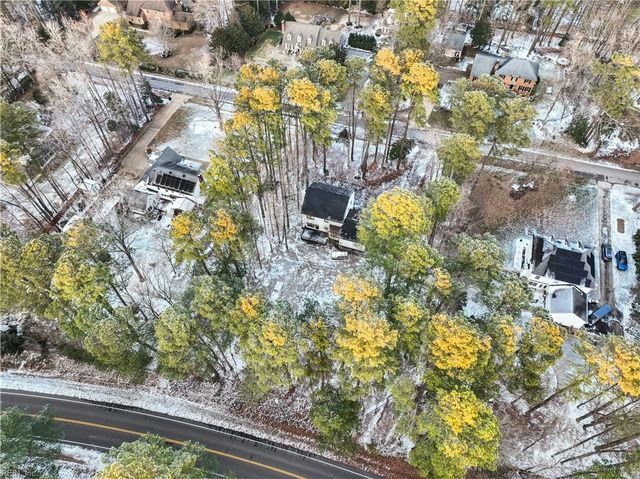 123 Loblolly DR, Yorktown, VA 23692