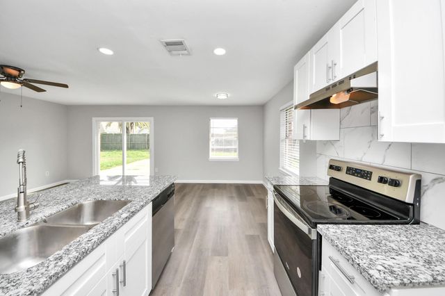 4114 Fairgreen Lane, Houston, TX 77047