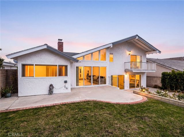 20761 Mission Ln, Huntington Beach, CA 92646