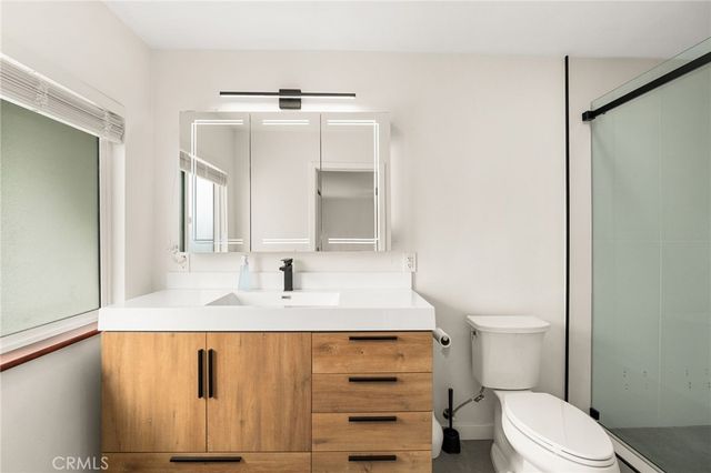 20761 Mission Ln, Huntington Beach, CA 92646