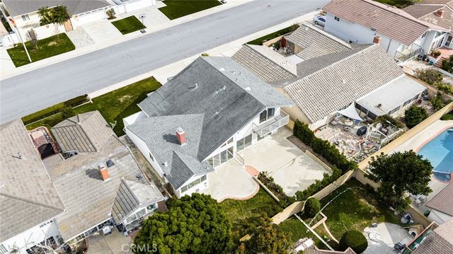 20761 Mission Ln, Huntington Beach, CA 92646