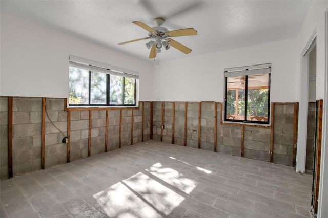 144 GARDEN LANE, Sarasota, FL 34242