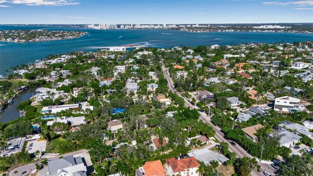 144 GARDEN LANE, Sarasota, FL 34242