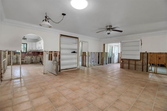 144 GARDEN LANE, Sarasota, FL 34242