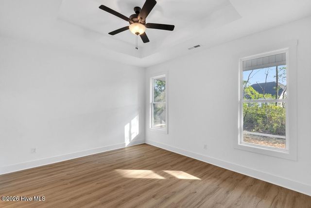 302 Pine Court, Hampstead, NC 28443