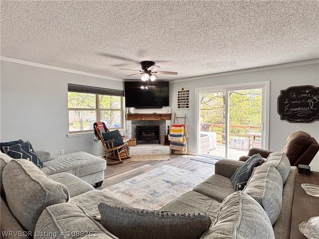 8811 Sebastian Court, Hackett, AR 72937