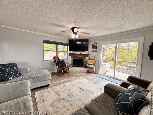 8811 Sebastian Court, Hackett, AR 72937