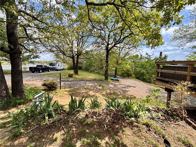8811 Sebastian Court, Hackett, AR 72937