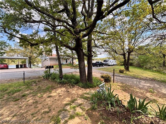 8811 Sebastian Court, Hackett, AR 72937