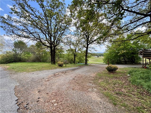 8811 Sebastian Court, Hackett, AR 72937