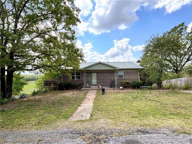 8811 Sebastian Court, Hackett, AR 72937