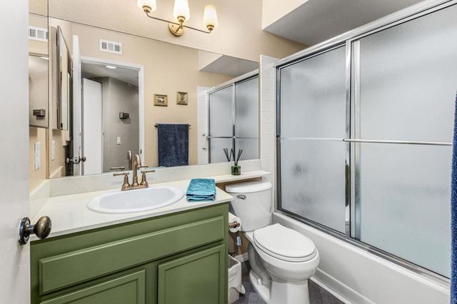 7245 Navajo Road, San Diego, CA 92119