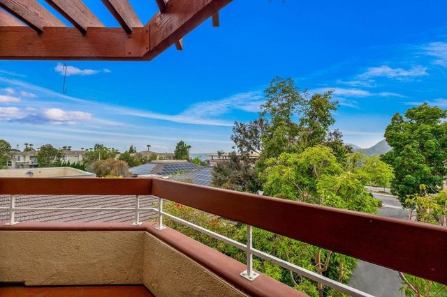 7245 Navajo Road, San Diego, CA 92119