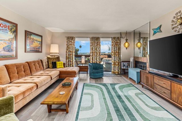 7245 Navajo Road, San Diego, CA 92119