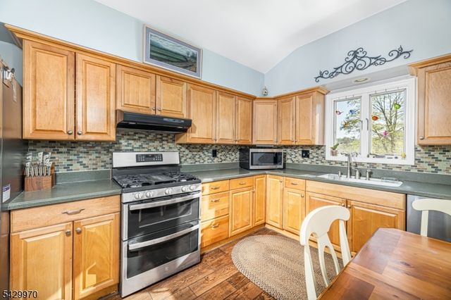 708 State Rt 23, Wantage Twp., NJ 07461