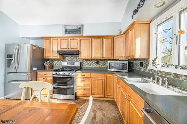 708 State Rt 23, Wantage Twp., NJ 07461