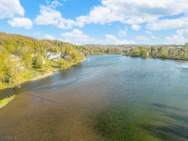 708 State Rt 23, Wantage Twp., NJ 07461