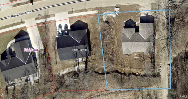 1062 E Ruby Creek Drive, Ellettsville, IN 47429