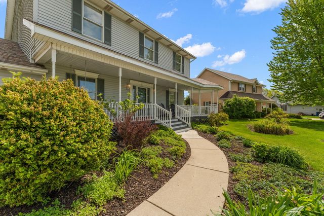4989 N Remington Square, La Porte, IN 46350