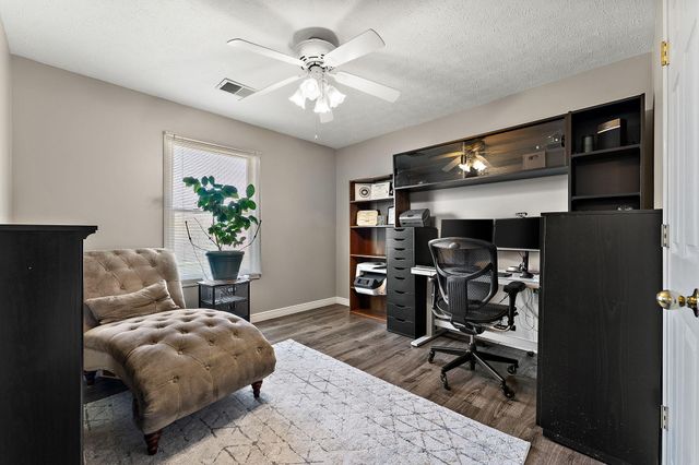 4989 N Remington Square, La Porte, IN 46350
