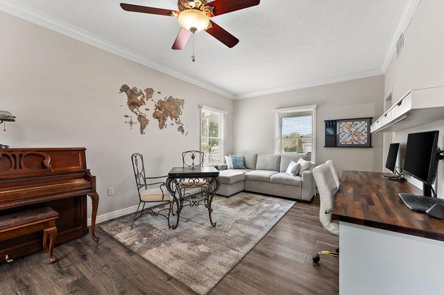 4989 N Remington Square, La Porte, IN 46350