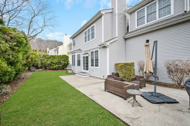 33 Valimar Boulevard, White Plains, NY 10603