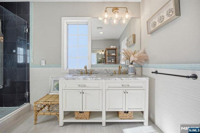 364 W Clinton Avenue, Tenafly, NJ 07670