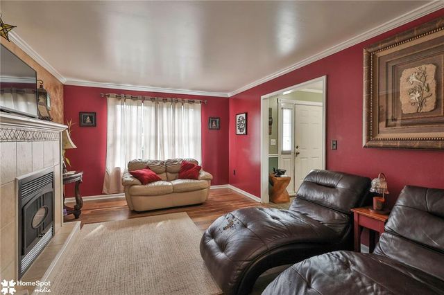 5016 Foxrun Lane, Whitehall Twp, PA 18052