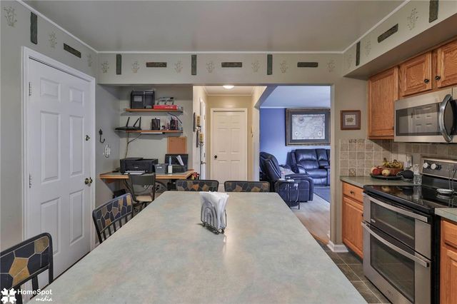 5016 Foxrun Lane, Whitehall Twp, PA 18052