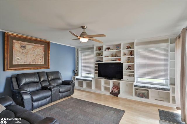 5016 Foxrun Lane, Whitehall Twp, PA 18052