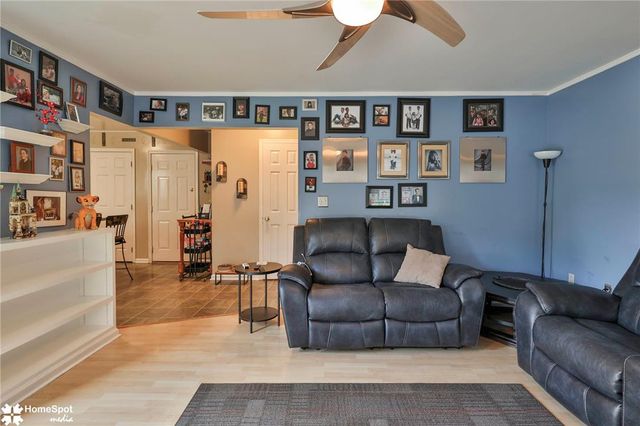 5016 Foxrun Lane, Whitehall Twp, PA 18052