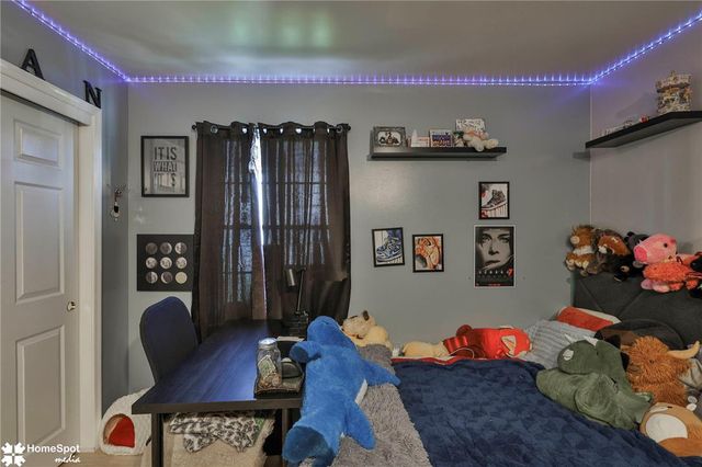5016 Foxrun Lane, Whitehall Twp, PA 18052