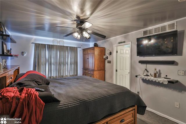 5016 Foxrun Lane, Whitehall Twp, PA 18052