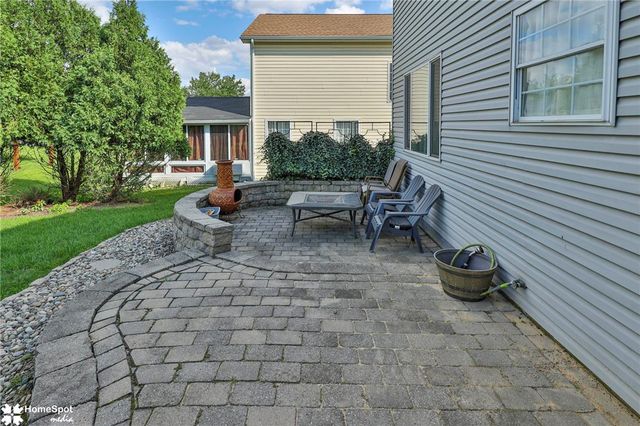 5016 Foxrun Lane, Whitehall Twp, PA 18052