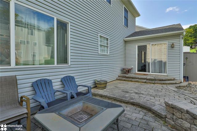 5016 Foxrun Lane, Whitehall Twp, PA 18052