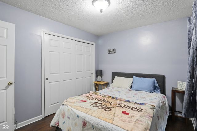 1073 Central Park Boulevard S, Greenwood, IN 46143