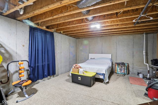 1073 Central Park Boulevard S, Greenwood, IN 46143