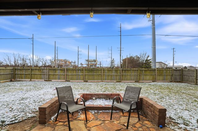 1073 Central Park Boulevard S, Greenwood, IN 46143