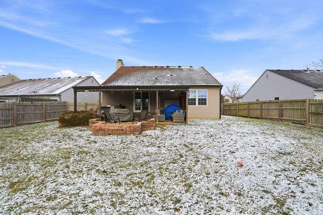 1073 Central Park Boulevard S, Greenwood, IN 46143