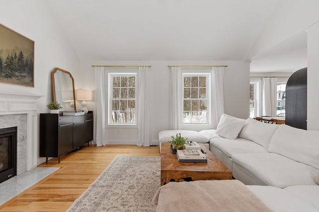 1180 Elm St Willow, Leominster, MA 01453