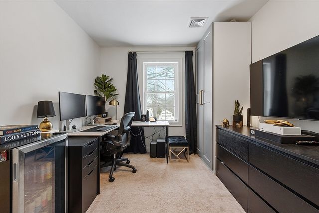 1180 Elm St Willow, Leominster, MA 01453