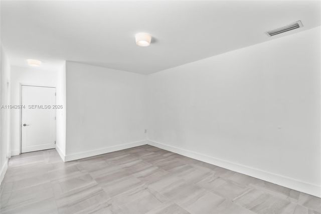 3855 SW 1st St, Miami, FL 33134